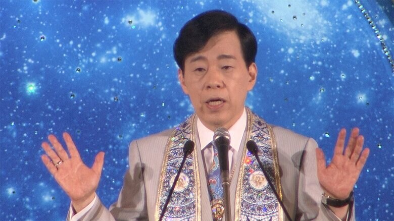 東京ドームで講演する大川隆法氏(2017年8月)