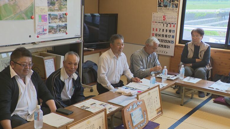 住民の話をもとに絵本制作