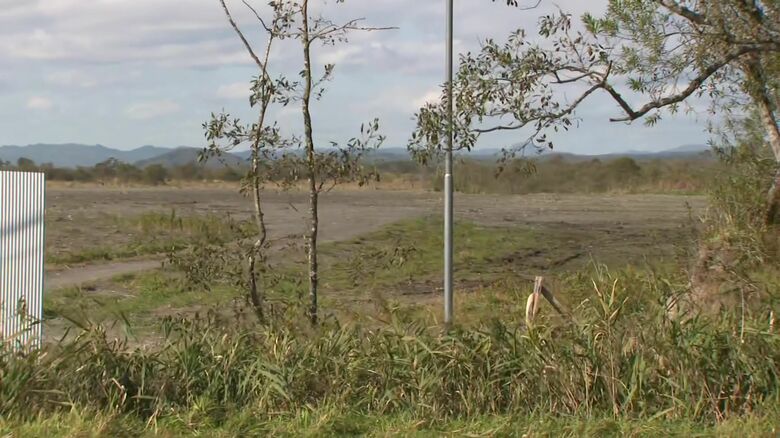 メガソーラー予定地の工事は停止中