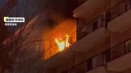 「白煙が上がってベルが鳴っている」と通報…マンションの一室を焼く火災　住人の80代夫婦が病院に搬送後死亡　福岡市
