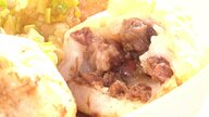 たこ焼きをA4以上の牛肉で実現…飛騨牛が入った「ぎゅうまる」 採算度外視の移動販売で「街に活気を」