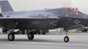 米海兵隊F-35B戦闘機 10機が岩国基地へ向け出発
