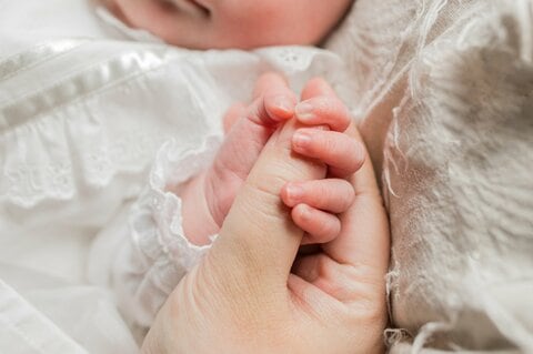 「代理出産」宙づりのまま四半世紀　海外では制度整備も、日本で議論進まず　子どもを望む人の選択肢になるか