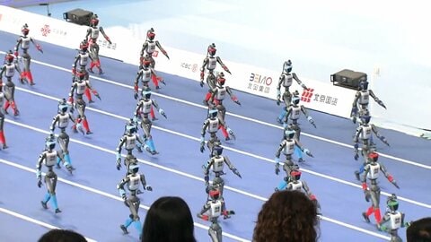 中国の「人型ロボット運動会」で人類超えの記録相次ぐ　100メートル9秒39で“ボルト超え”も