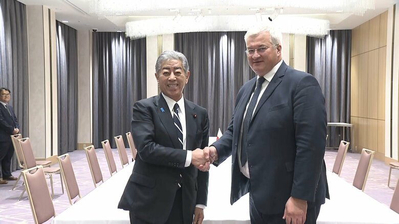 岩屋外相がウクライナ外相と会談　シビハ氏「ウクライナ情勢はインド太平洋にも影響」緊密連携の継続で一致｜FNNプライムオンライン