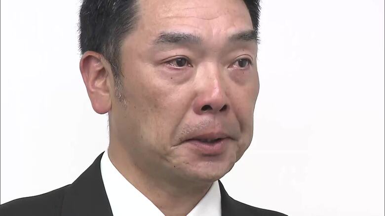 巨人・阿部慎之助前監督の涙の辞任から一夜、波紋広がる 子育て中の親などからさまざまな声|FNNプライムオンライン