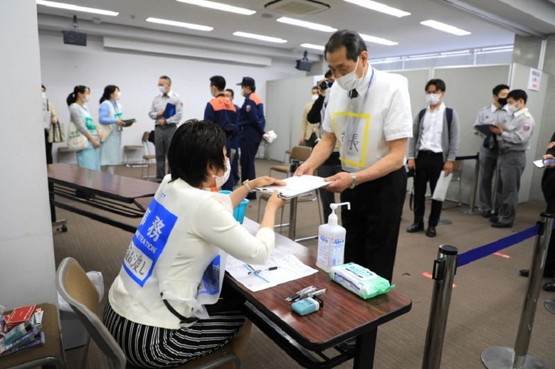 接種済証のお渡し