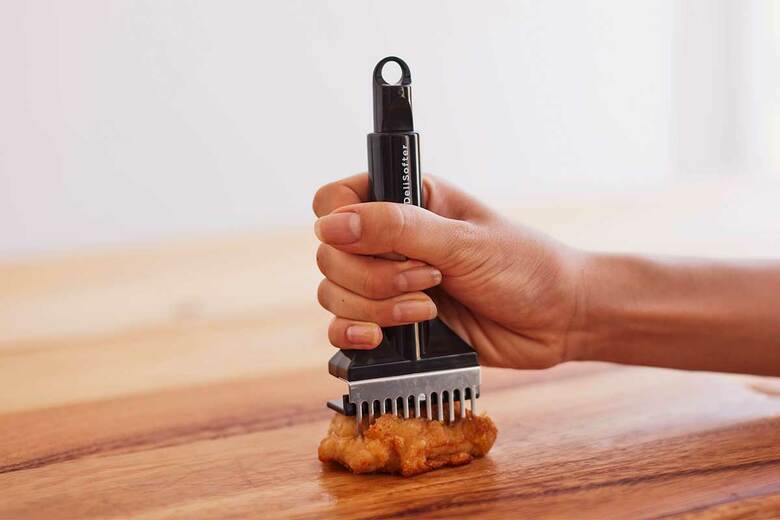 デリソフター専用カッター（提供：ギフモ株式会社）