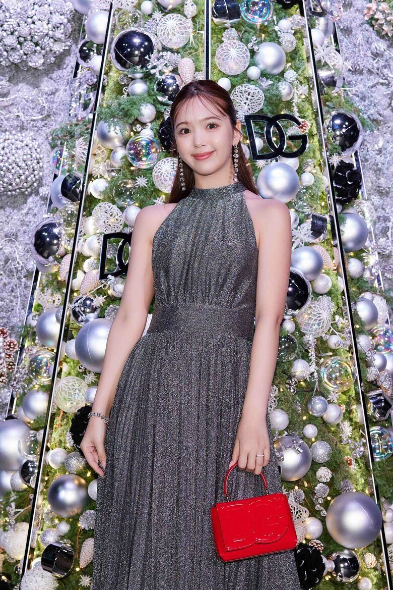 藤田ニコルさん