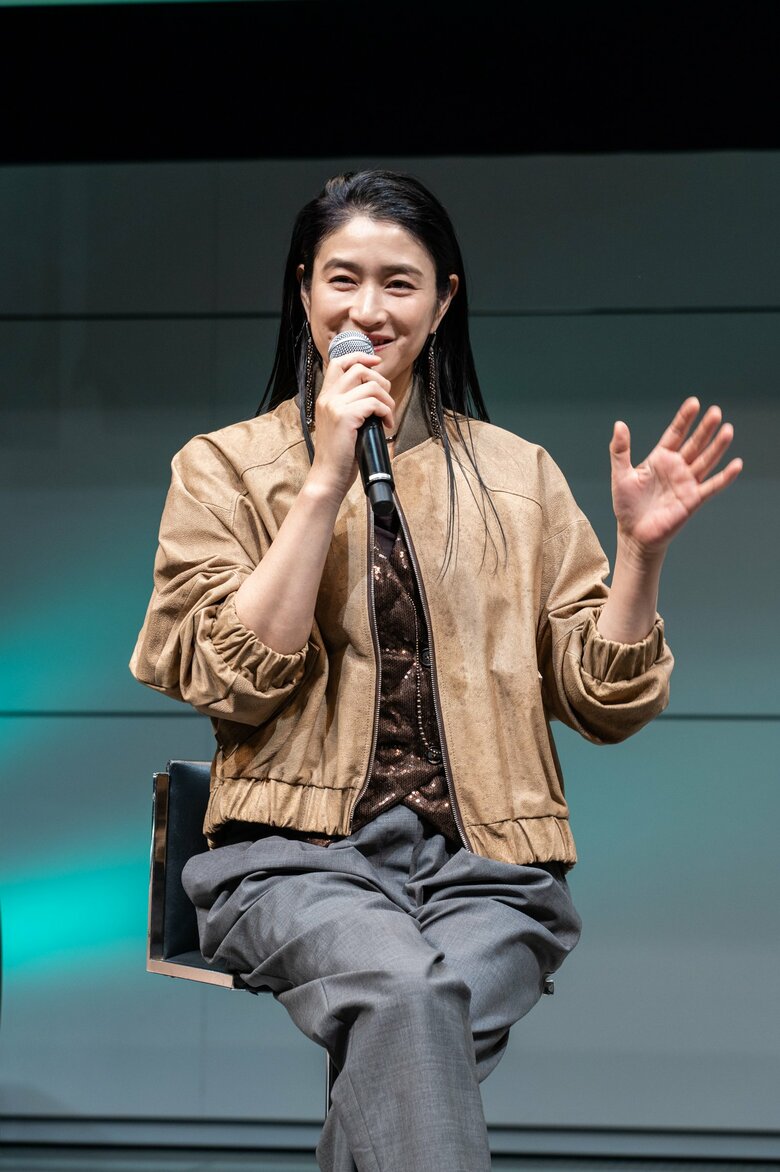 「GREEN PASS #2 CLEAN STAND発表会」に出席した小雪さん