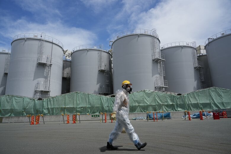 放出前の処理水が集められるK4タンク　日本記者クラブ代表撮影
