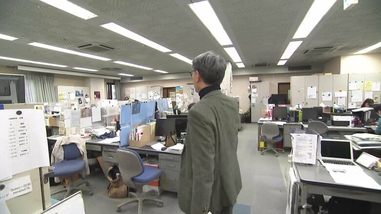 「しんぶん赤旗」の編集局を取材した