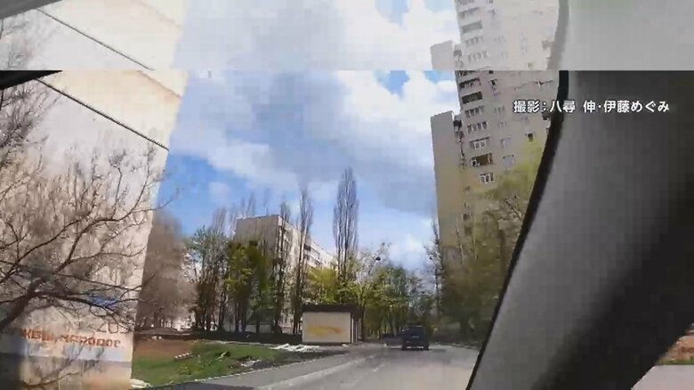 日本人写真家が捉えたマンションにミサイル着弾する瞬間6
