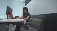オフィスにも会議室にもワンちゃんが…愛犬と出社OK“ドッグオフィス”を取材 犬がいると上司がやさしい？