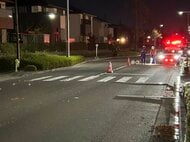 【速報】仙台市泉区紫山で横断歩道を渡っていた10代後半の男性が車にはねられる「会話できない状態」