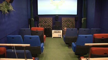 みんなが楽しめるユニバーサル映画館