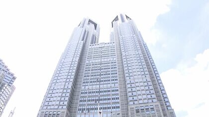 食糧支援に遅れ 都内の自宅療養者1万4000人超えで 電話相談も繋がりにくい状況