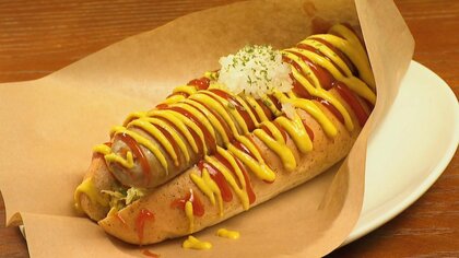 食欲の秋に訪れたい！高岡市の新店で出会う「最後まで肉を楽しめる」ホットドッグと「赤いたまごサンド」の魅力