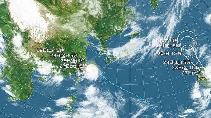 台風18号と台風22号の進路予想図(日本気象協会より)