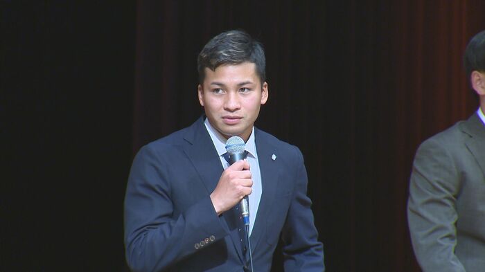 シマブクカズヨシ 選手