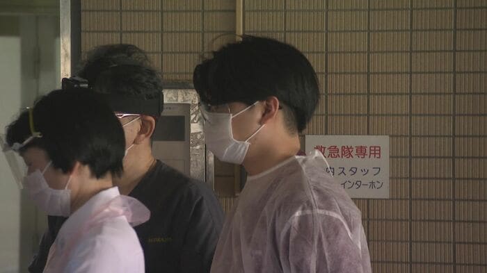 立ち会う奥池さん