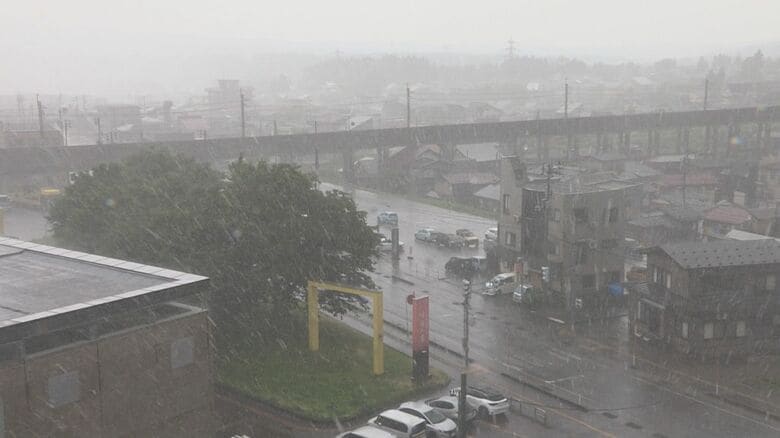 新潟県内“猛暑日”観測の一方…局所的に“雷雨”も 変わりやすい空模様 急な強い雨や落雷に注意を｜FNNプライムオンライン