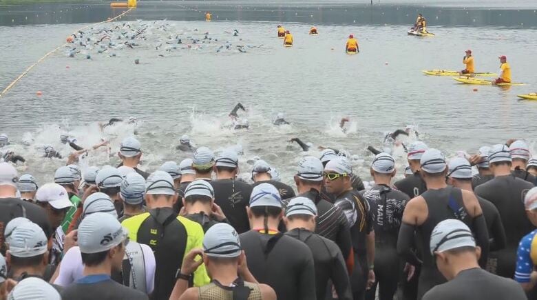9割以上が完走　 諏訪湖のスウィムに八ヶ岳山麓へのバイク　最後は湖をランで1周　変化に富むトライアスロンレースが開催　台風も去り懸命にゴールを目指す｜FNNプライムオンライン