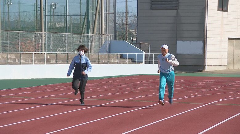 松尾アナウンサーと競争!