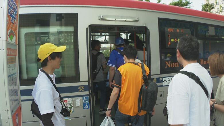 約50人のお客を乗せ出発