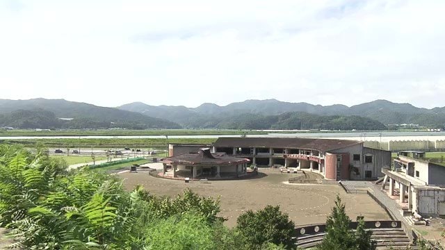 大川小学校の校舎　高さ8.6ｍ(推定)の津波が襲った