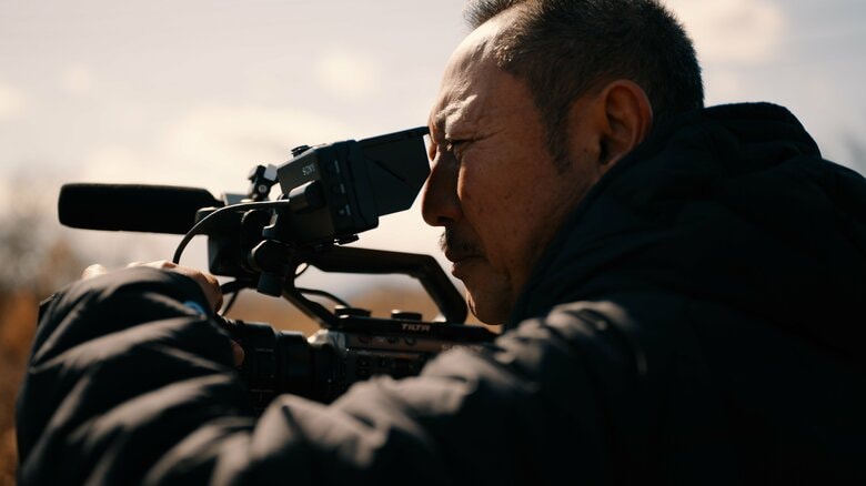 秋本泰男カメラマン