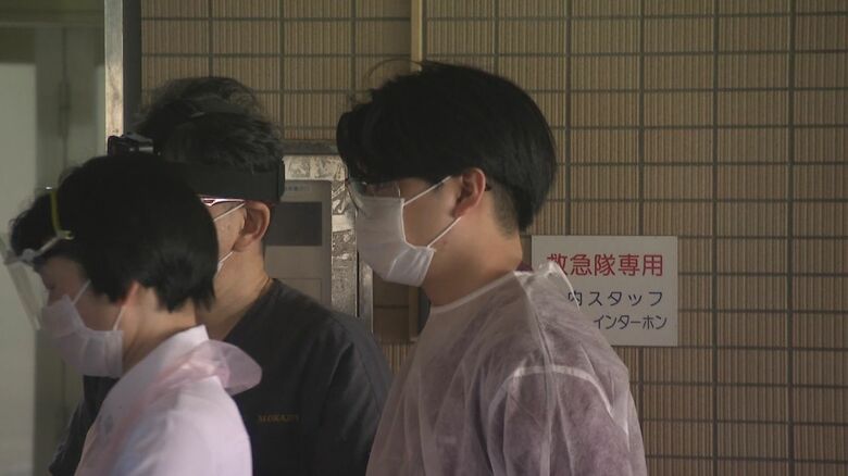 立ち会う奥池さん