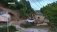 土砂崩れ　住宅巻き込まれ住人の女性1人が足の骨を折る大けが　周辺の住民も避難　大分県九重町