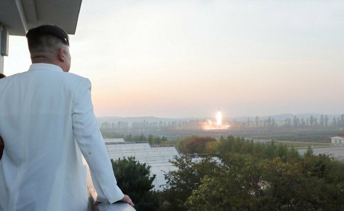 北朝鮮は9月25日から10月9日までのミサイル発射実験の写真を一挙に公開