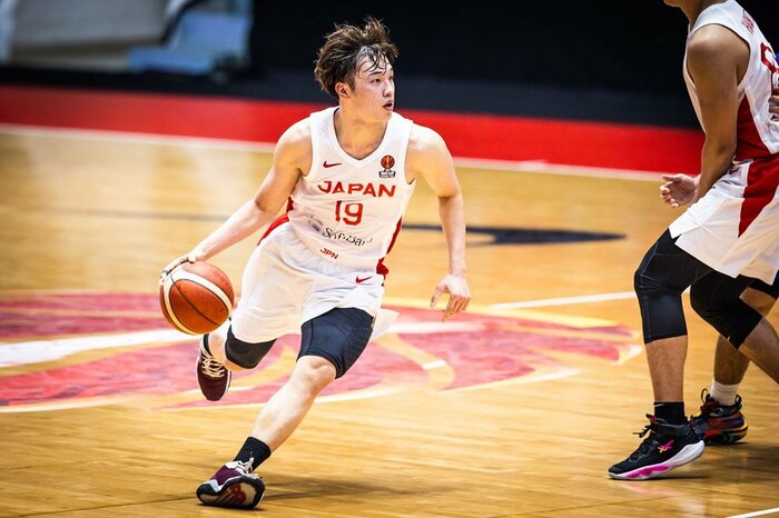 試合開始からアタックし、チームを勢いづけた西田優大選手(C)FIBA