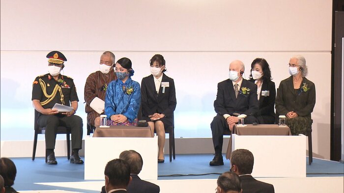 今回の受賞者 右はスティーブン・カーペンター名誉教授