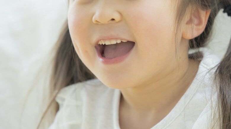 子どもの発語の遅れや滑舌の悪さは「口まわりの刺激」が足りない？風船を使った運動療育で子どもの発達トラブルが改善した実例｜FNNプライムオンライン