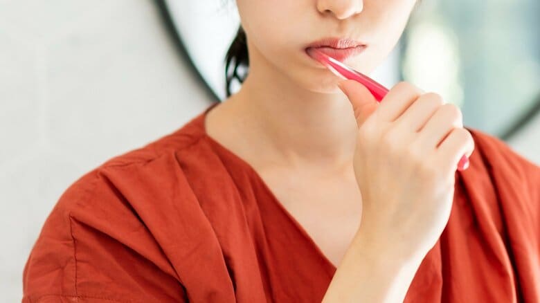サボると命の危険も!?非常時こそ口腔ケアが必要な理由と子ども・大人・高齢者それぞれに生じるリスクを歯科医に聞く|FNNプライムオンライン