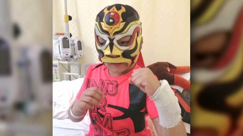 難病乗り越え夢の舞台へ…プロレス大好き少年が“リングアナ”に 憧れのレスラーをコール「2人でタイトル戦やりたい」｜FNNプライムオンライン
