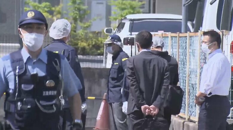 「キャーと同時に階段落ちるような音」首から血流し倒れた女性　発見直前の“叫び声”　搬送後に死亡…事件の可能性｜FNNプライムオンライン