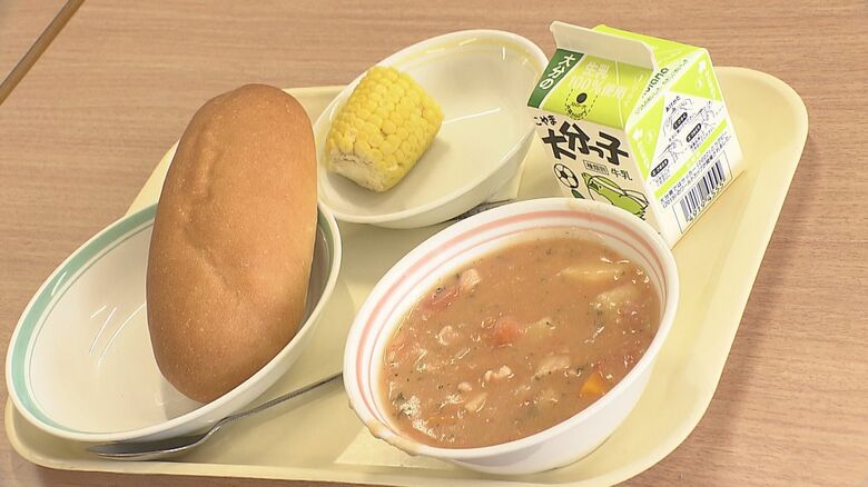 大在東小学校の給食　