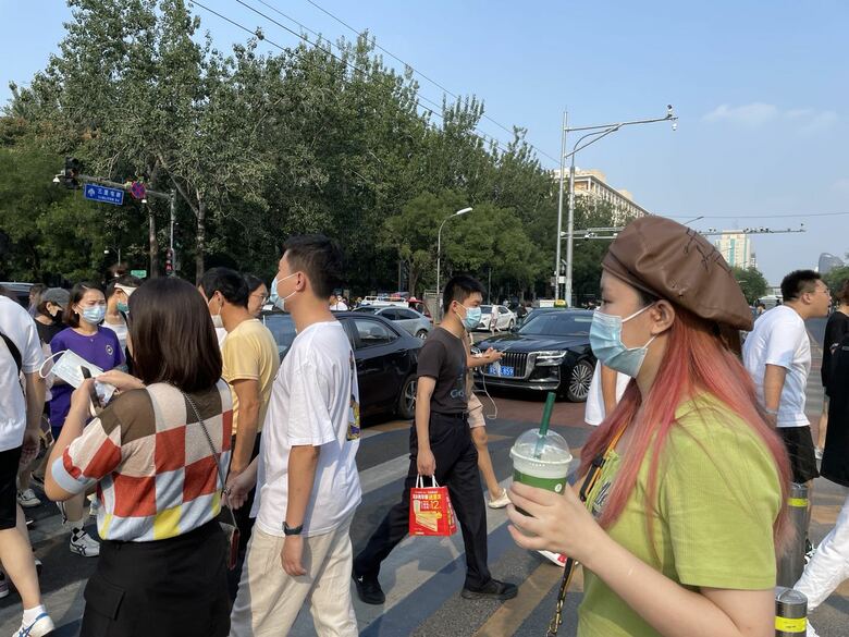 市井の人々は”胡錦濤氏退席”をほとんど知らない