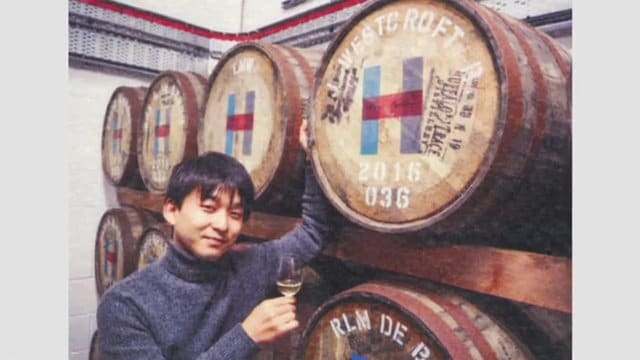 留学先のイギリスでスコッチウイスキーに魅了される