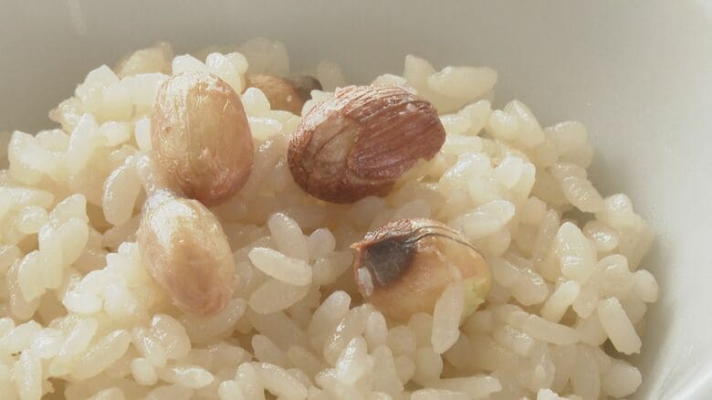 ハスの実のおこわ