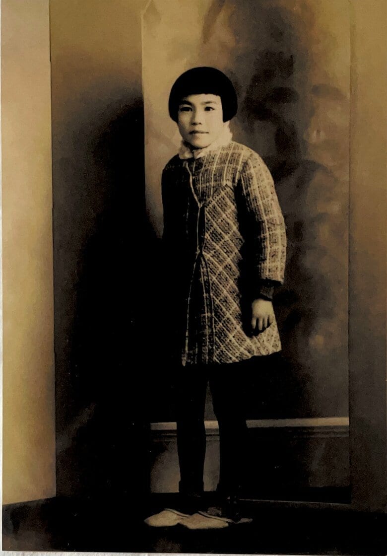 被爆する前に撮影された写真　恵子さん（当時12歳）