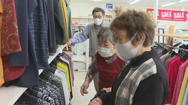 衣料品店「かしわや」（長野・松本市）