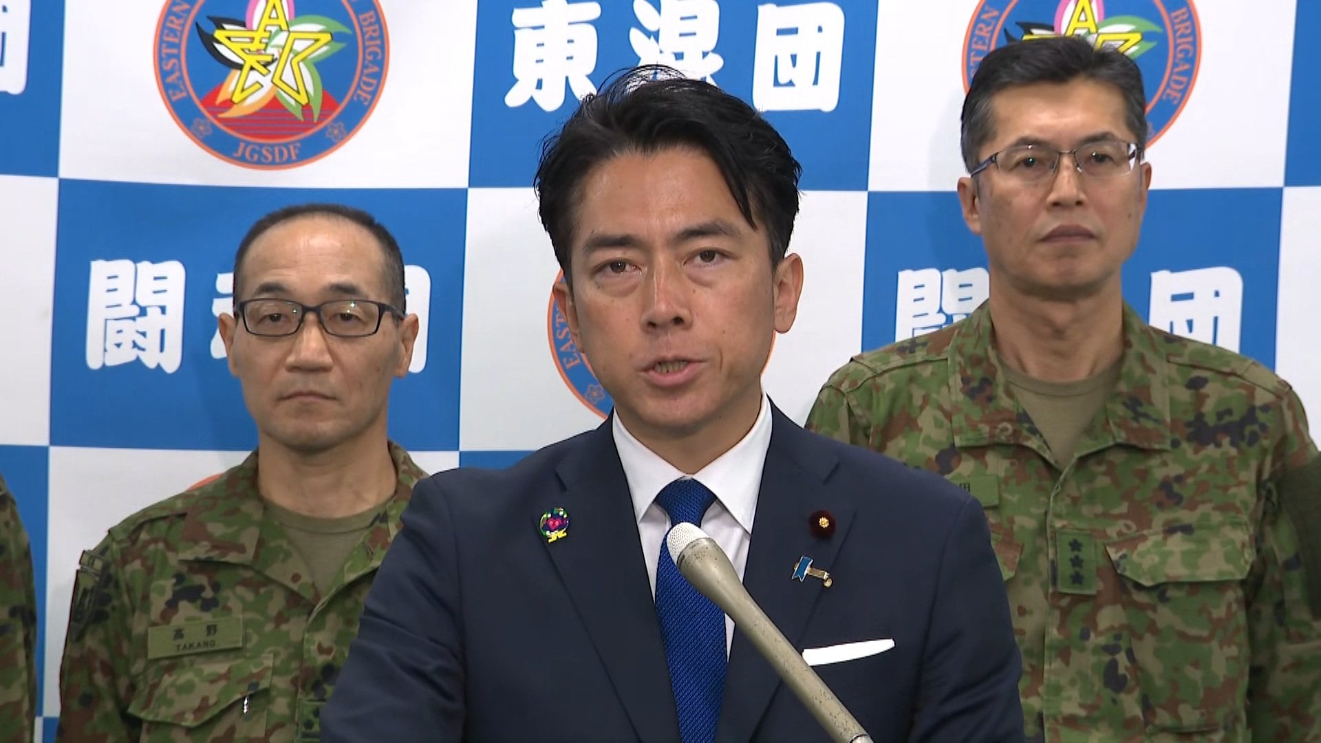小泉防衛大臣「一人一人を誇りに思う」従事した自衛隊員を激励 台風25