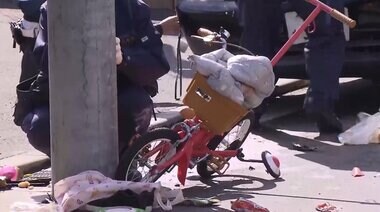大阪・摂津市 電柱と車に挟まれ2歳女児が死亡 ワゴン車が「急発進してそのままの勢いで…」