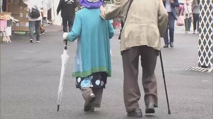 物価高騰のなか「年金」0.4％減額…なぜ減った？街の声は？若い世代からも不安の声