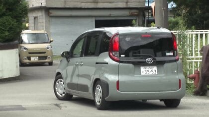 人気観光地・富士河口湖町に外国人観光客のレンタカー事故“集中地帯”　「もう10回以上…」車がこすって削られたような跡があちこちに